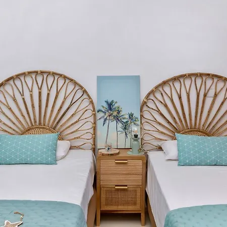 Newly Renovated Escape With Pool & Seaview * Quarteira